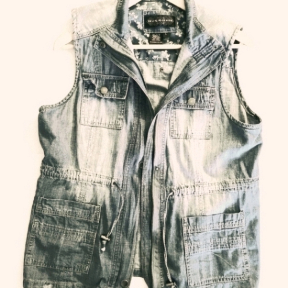 Jean Vest